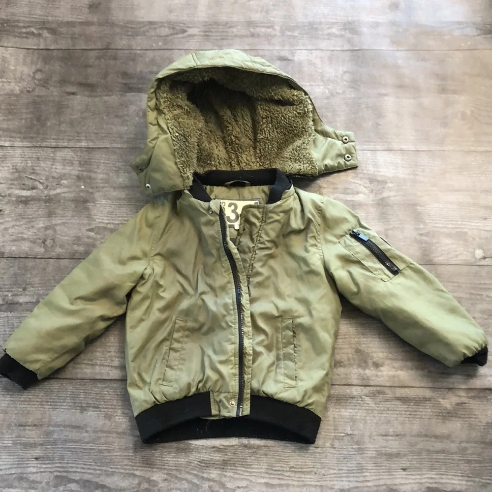 Cotton on Kids boys olive green puffer jacket